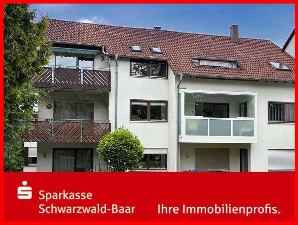 Immobilie in Niedereschach - 3-Zimmer Dachgeschosswohnung mit Garage - Bild 0