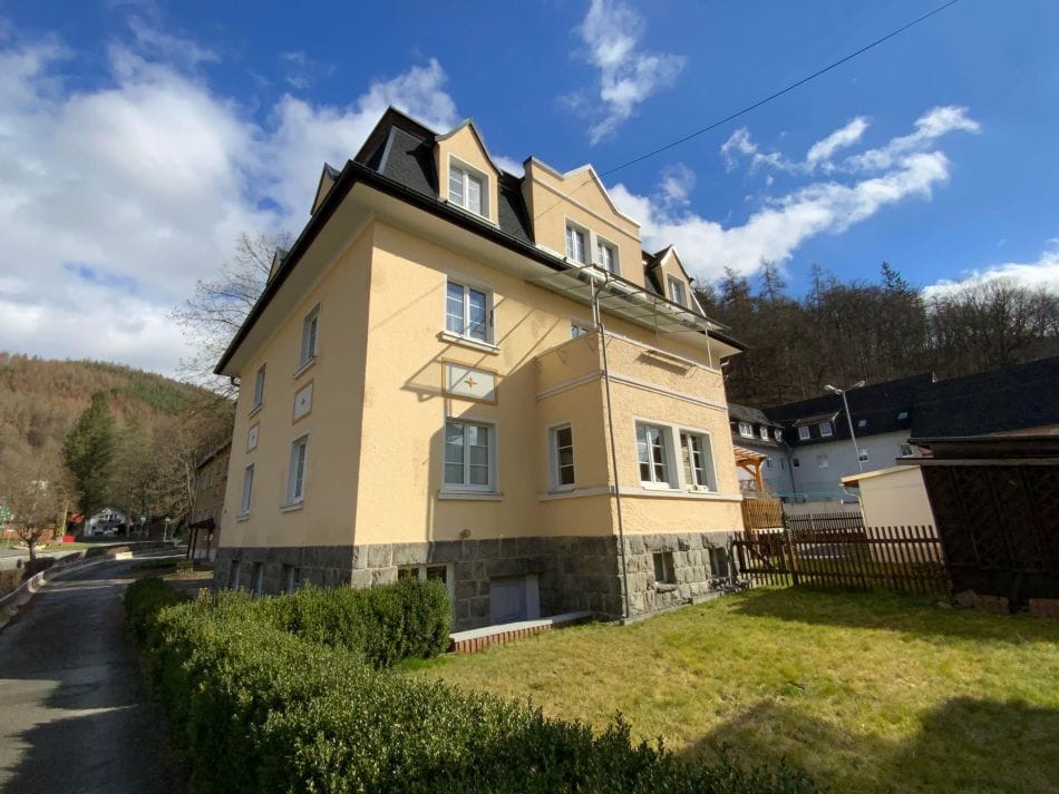 Immobilie in Leutenberg - 2 Eigentumswohnungen auf einer Etage - Bild 0