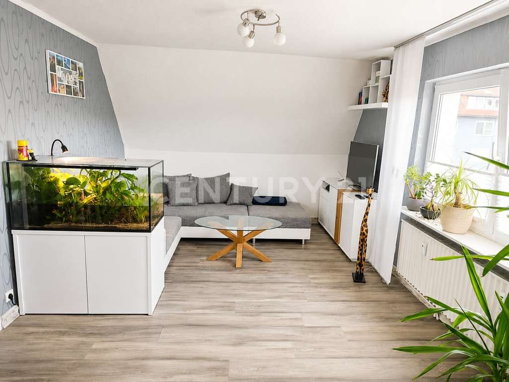 Immobilie in Uelzen - Einziehen und wohlfühlen - schöne Dachgeschosswohnung in beliebter Lage - Bild 1