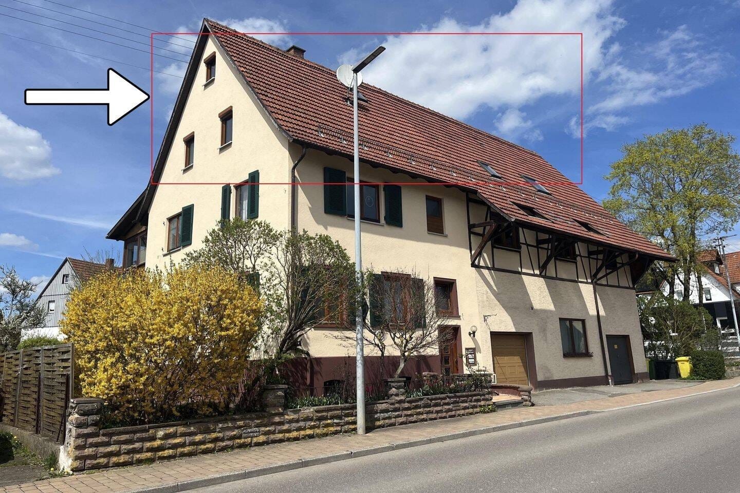Immobilie in Tuningen - Gemütliche 4,5-Zimmer-DG-Wohnung + Zugabe in Tuningen - Bild 1