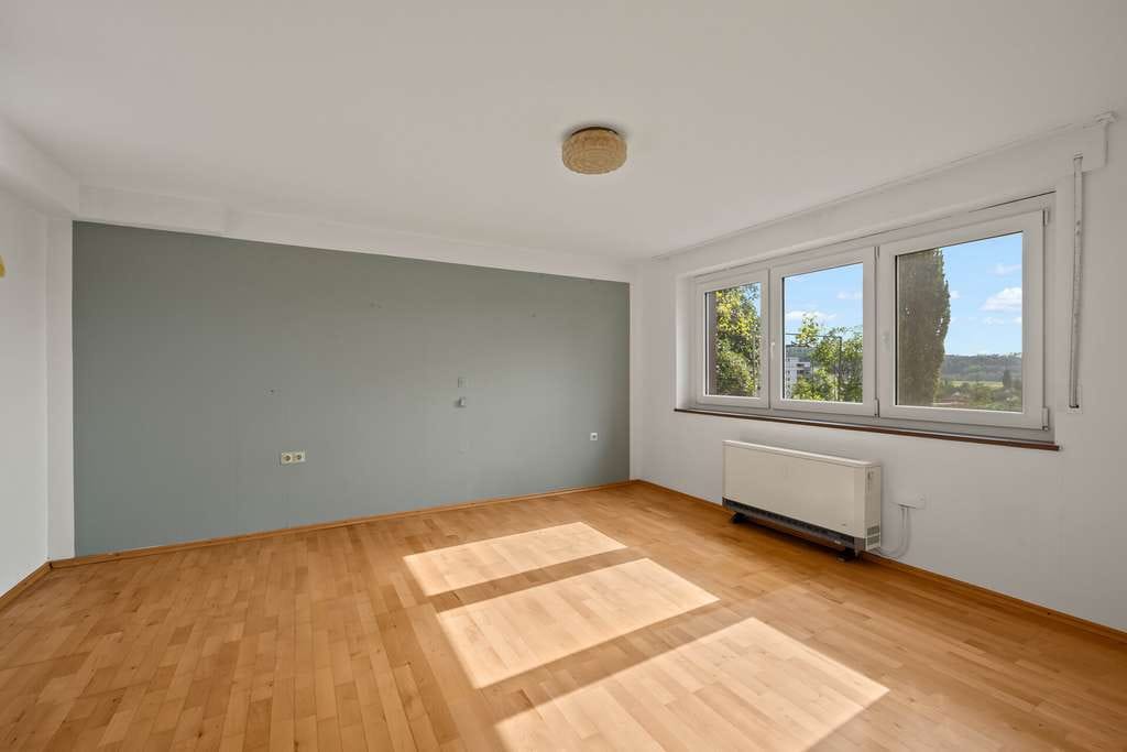 Immobilie in Küssaberg - Einfamilienhaus mit Einliegerwohnung in traumhafter Aussichtslage von Küssaberg-Kadelburg - Bild 3