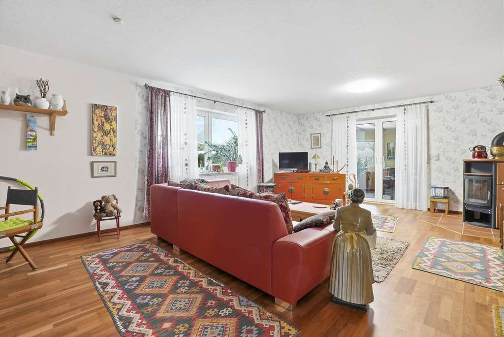 Immobilie in Krummhörn - Raum für Familie und Leben – Angebautes Einfamilienhaus in Feldrandlage - Bild 4