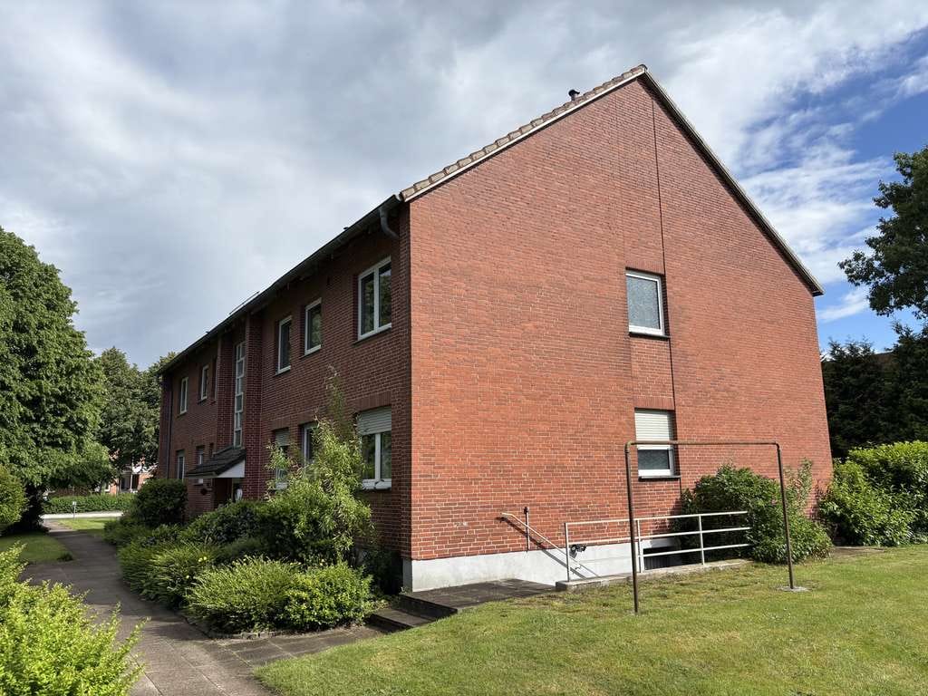 Immobilie in Tarp - Großzügige 4-Zimmer-Wohnung mit Gäste-WC, Süd-West-Balkon und 2 Parkplätzen - Bild 2