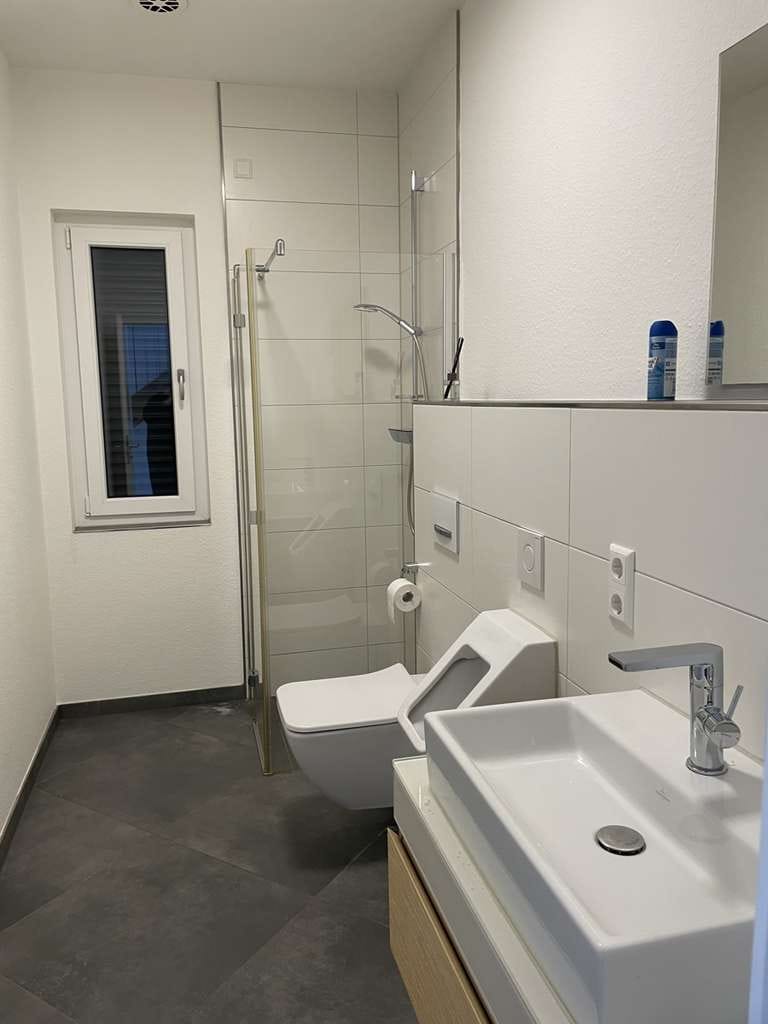 Immobilie in Waidhaus - Hier können Sie den Baustress vergessen!
Wir bieten Ihnen ein neuwertiges Einfamilienhaus im toskan - Bild 2