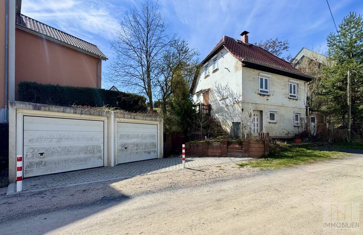 Immobilie in Jena - Wohnprojekt in Top-Lage - Entkerntes Massivhaus mit Garten & Garagen nahe Jena - Bild 0