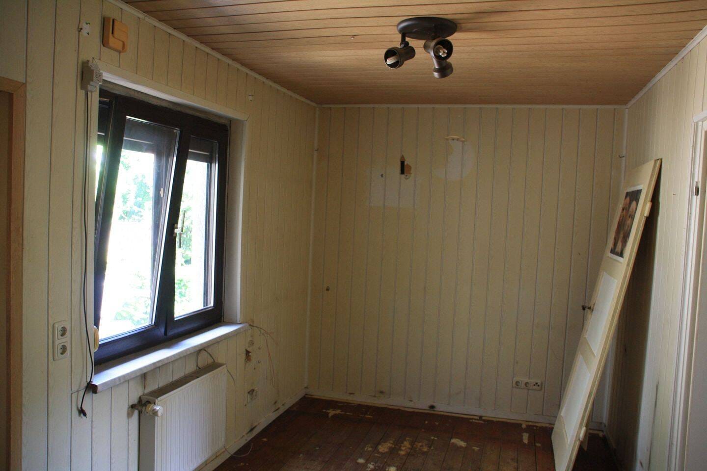 Immobilie in Unterwellenborn - Kleines Haus mit mit Blick und Südhang in Könitz/Thüringen - Bild 1