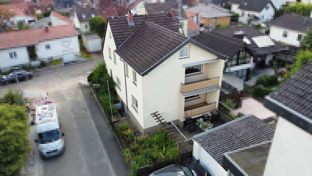 Immobilie in Weiler bei Bingen - Endlich Platz für alle - Großzügiges Ein- bis Zweifamilienhaus in Weiler - Bild 1