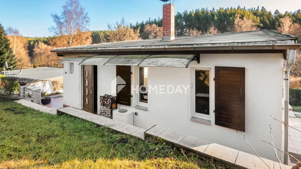 Immobilie in Stadtroda - Idyllischer Rückzugsort im Naturschutzgebiet - 2-Zimmer-Bungalow in traumhafter Hanglage - Bild 1