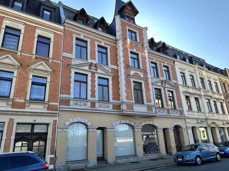 Immobilie in Oelsnitz/Vogtland - Schöne 3-Raum-Wohnung in Oelsnitz/V., 2. OG. Leerstehend! - Bild 0