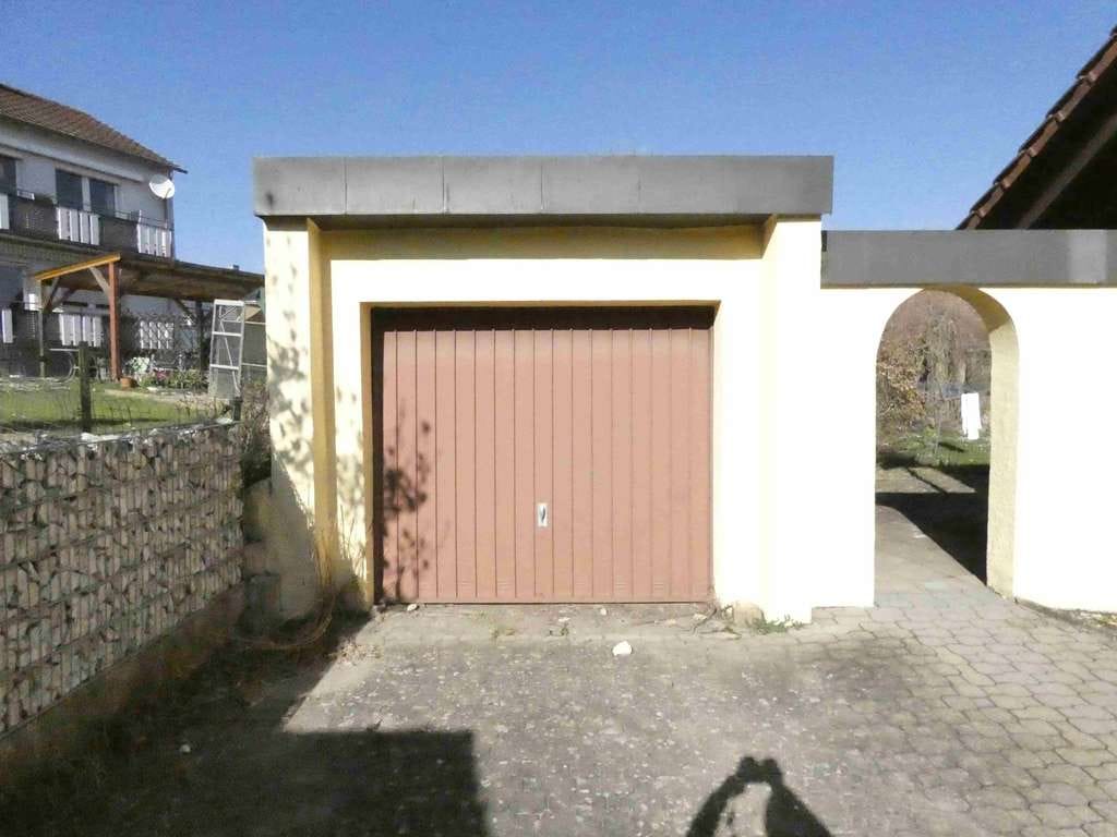 Immobilie in Schrozberg - Freistehendes Wohnhaus in ruhiger Lage mit großem Grundstück - Bild 3