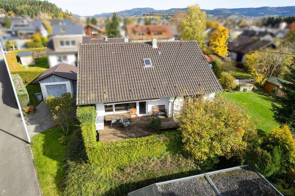 Immobilie in Balingen - Wohnen und Vermieten unter einem Dach - Bild 2