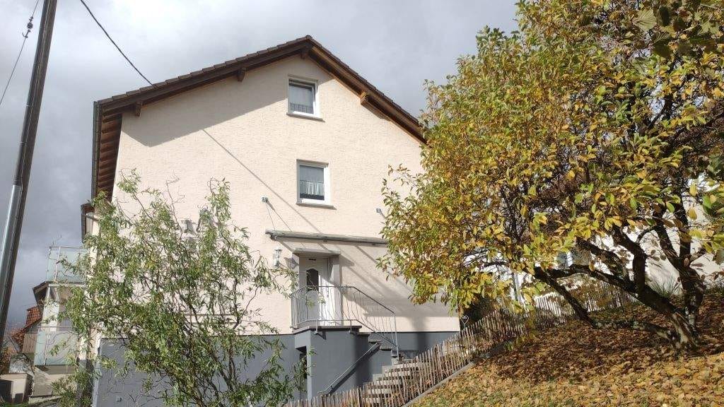 Immobilie in Hüttlingen - Hüttlingen: Gepflegtes Mehrfamilienhaus mit viel Raum zum Leben und Arbeiten unter einem Dach! - Bild 1