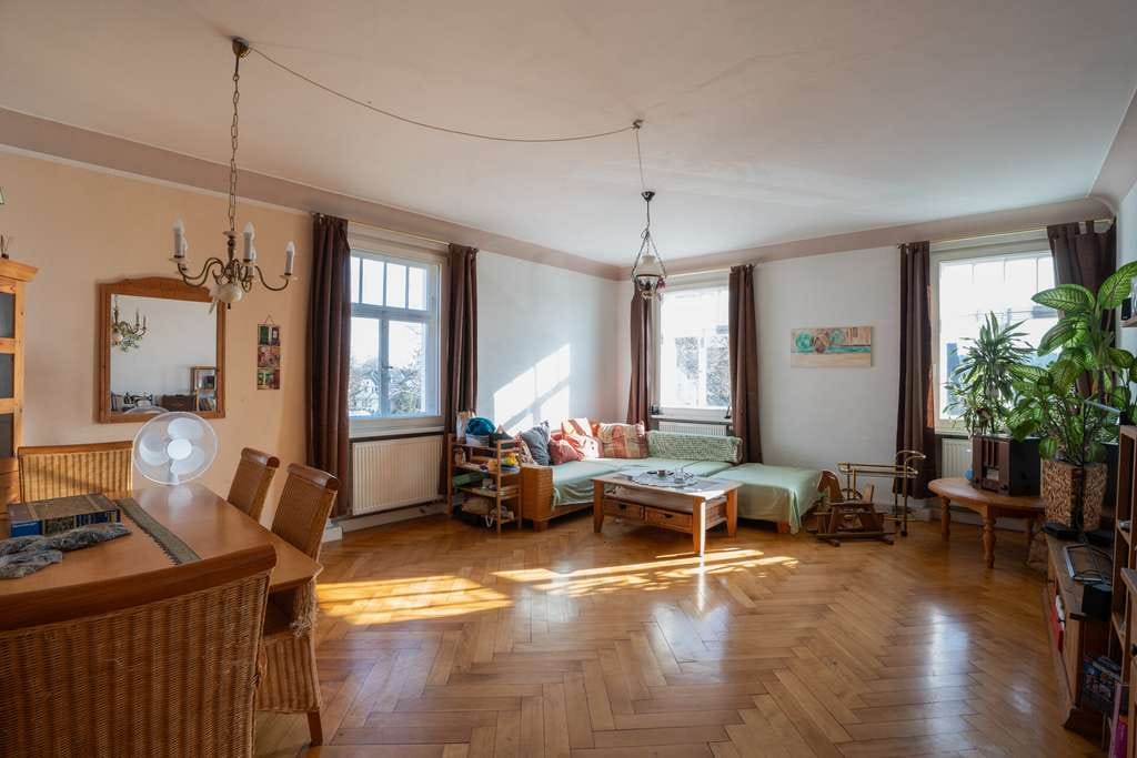 Immobilie in Wangen im Allgäu - Historie trifft Zukunft – ehemaliges Gemeindehaus mit Entwicklungspotenzial (Kein Denkmal) - Bild 1