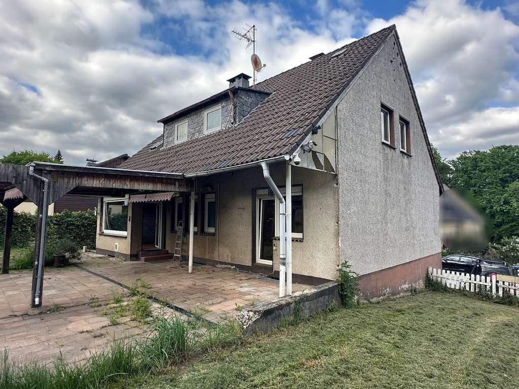 Immobilie in Wermelskirchen - Sanierungsbedürftiges Ein-/Zweifam.-Haus in ruhiger Lage von Wermelskirchen - Bild 4