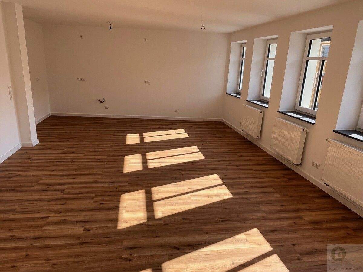 Immobilie in Speinshart - Eschenbach - Provisionsfrei -  3-Zimmer-Wohnung mit Herzblut saniert - Bild 2