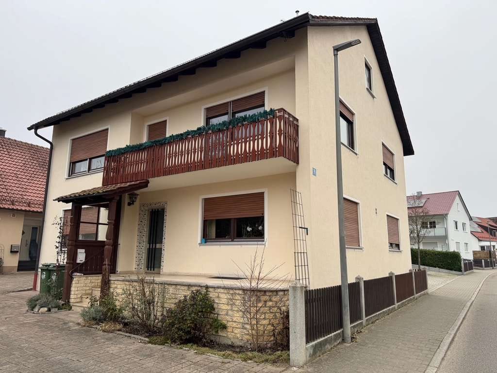 Immobilie in Gerolsbach - Hofstelle mit zwei Wohnhäusern und Scheune in Gerolsbach OT Junkenhofen zu verkaufen! - Bild 3