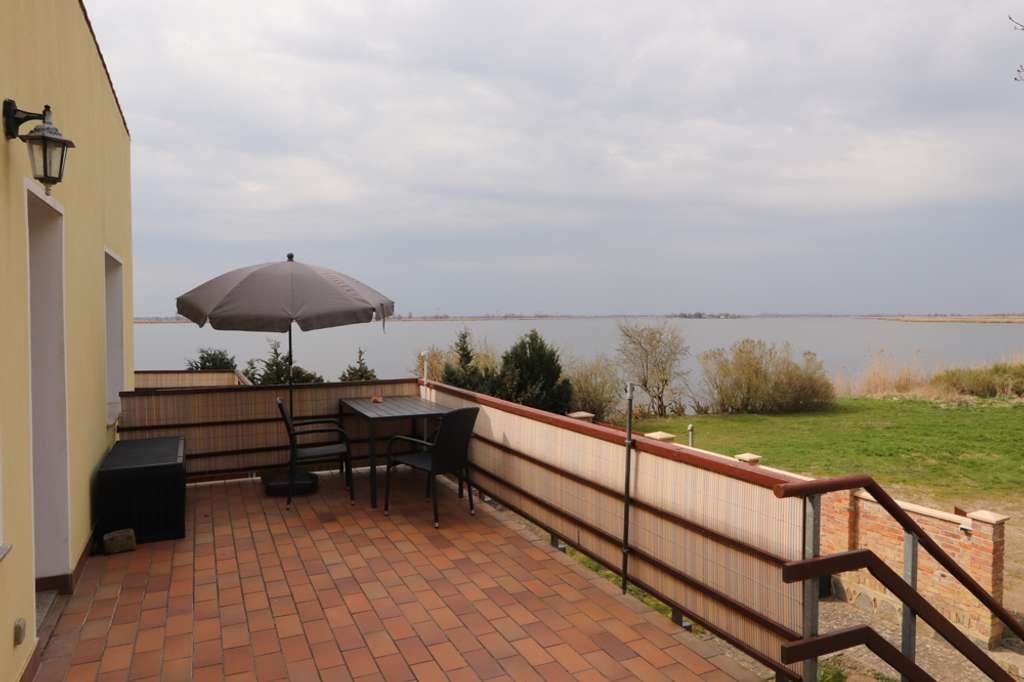 Immobilie in Rankwitz - TRAUMHAFTE AUSSICHTEN  - DIREKT AM PEENESTROM AUF DER INSEL USEDOM GELEGENER RESTHOF. - Bild 0