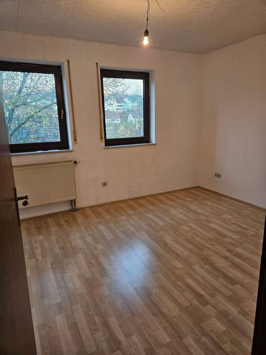 Immobilie in Höchberg - 3-Zimmereigentumswohnung mit Fernblick und großer Terrasse - Bild 3