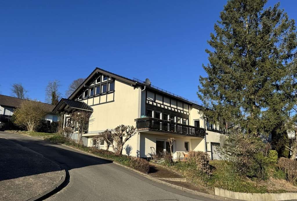 Immobilie in Wiehl - Architektenhaus in begehrter Vorortlage - Bild 0