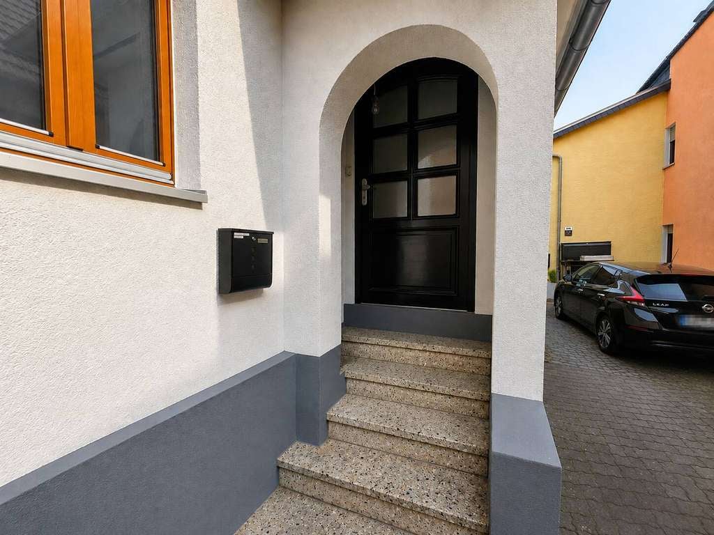 Immobilie in Fernwald - Modernisiertes Einfamilienhaus in Fernwald – kompakt, gepflegt & vermietet - Bild 2