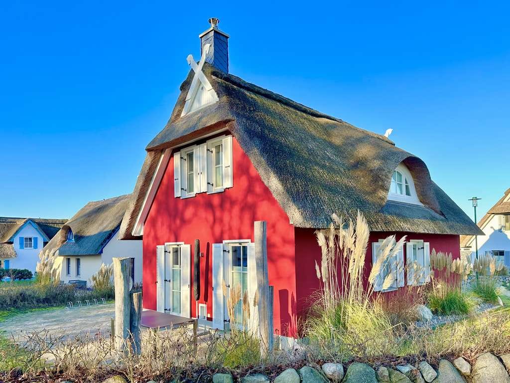 Immobilie in Boiensdorf - „Ihr Traumferienhaus unter Reet"
Nordischer Charme, Ostseenähe & Kapitalanlage - Bild 0
