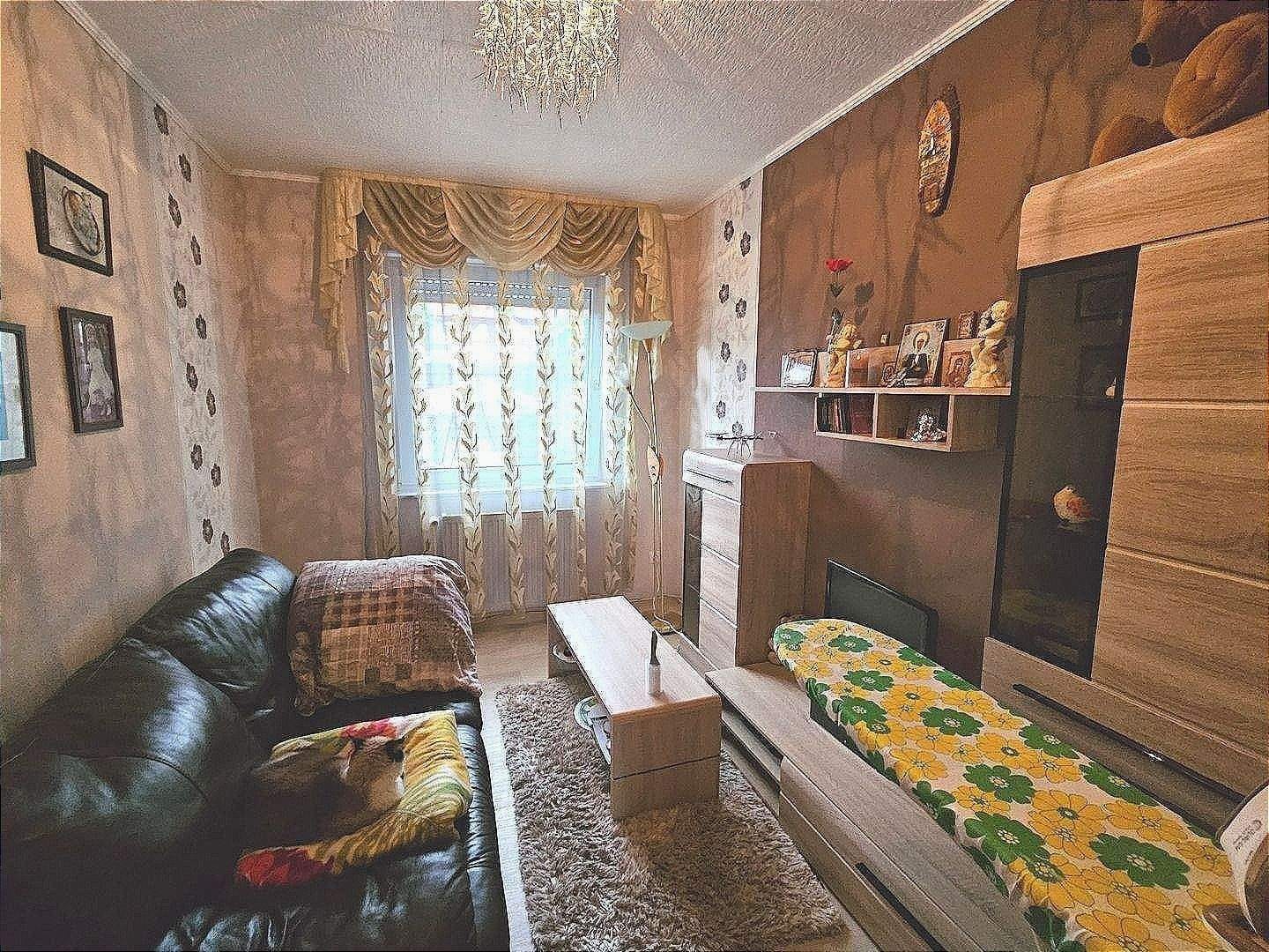 Immobilie in Löningen - Auf der Lage! Erdgeschoss! Gepflegte Wohnung mit überdachter Terrasse und schönem Garten mit Gartenhütte! 4 ZKB mit EBK, HWR und PKW-Stellplatz! - Bild 3