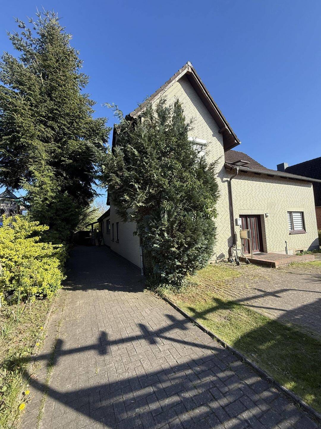 Immobilie in Bargteheide - Kapitalanlage mit Zukunft - Mehrfamilienhaus mit 3 Wohneinheiten in Bargteheide - Bild 2