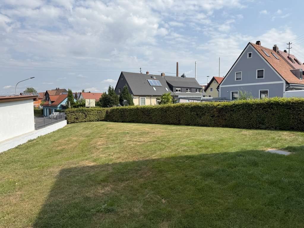 Immobilie in Mitterteich - Renovierungsbedürftiges Wohnhaus mit Garage in Mitterteich! - Bild 1