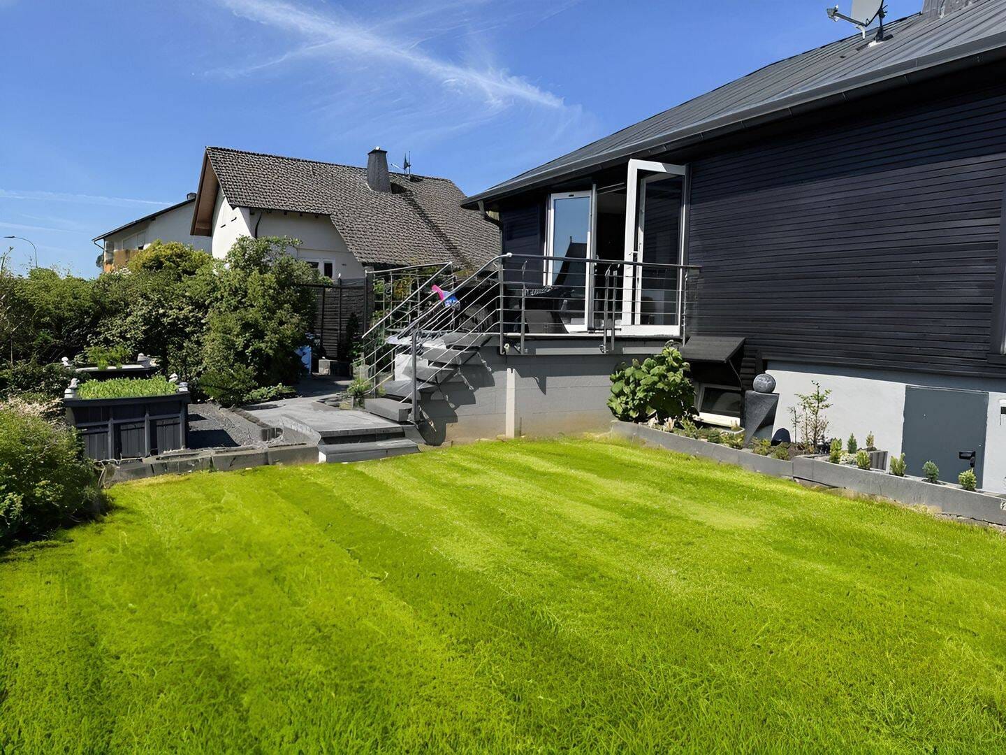 Immobilie in Lahntal - Einfamilienhaus in traumhafter Ortsrandlage von Sterzhausen - Bild 3
