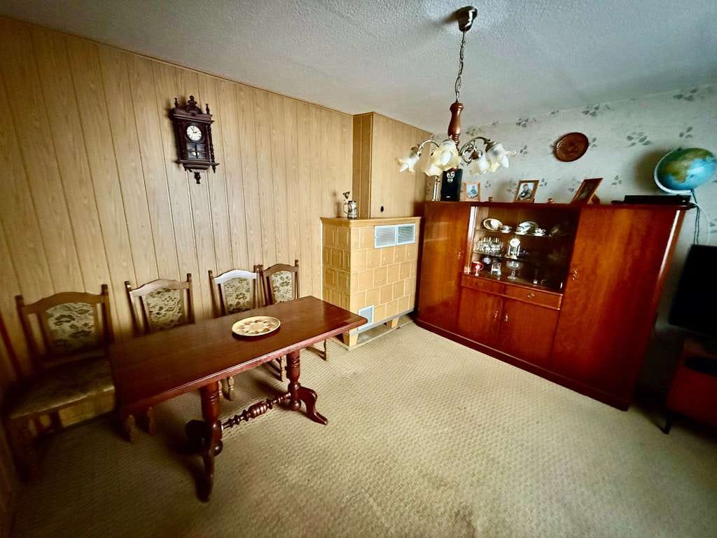 Immobilie in Geratal - geräumiges Einfamilienhaus mit Garage- ideal für Familien mit handwerklichem Geschick! - Bild 3