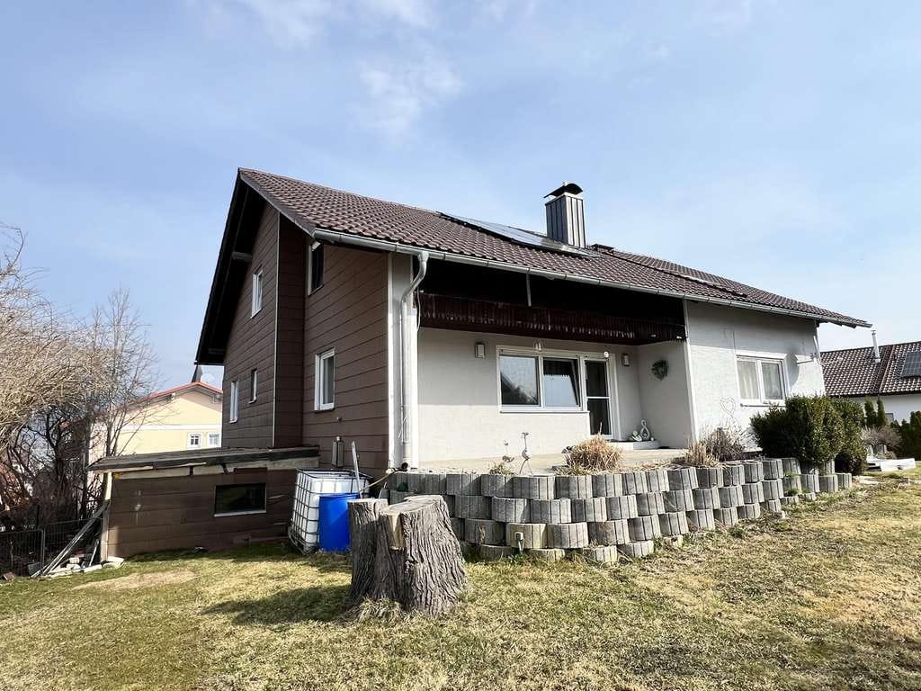 Immobilie in Breitenberg - Viel Platz für die große Familie - EFH im Ortskern von Breitenberg - Bild 4