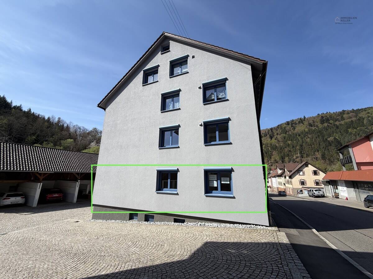 Immobilie in Höfen an der Enz - Haus im Haus- 6,5 Zimmer Wohnung in zentraler Lage - Bild 2