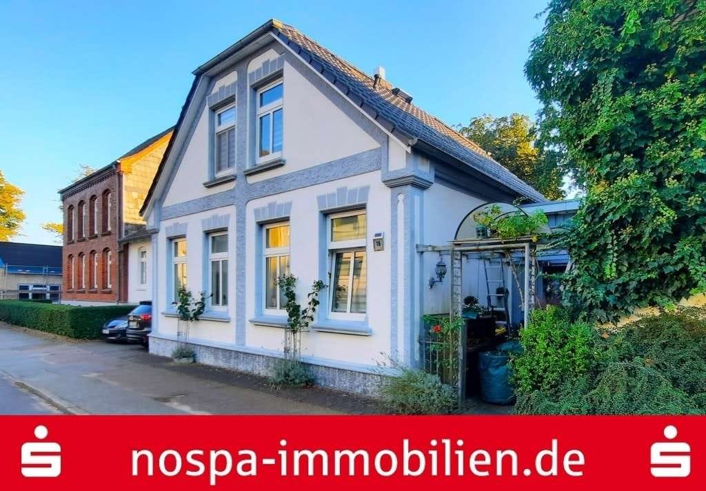 Immobilie in Schleswig - Charme und Charakter inklusive: Teilunterkellertes Wohnhaus mit Wintergarten, Sauna und Swimmingpool - Bild 0