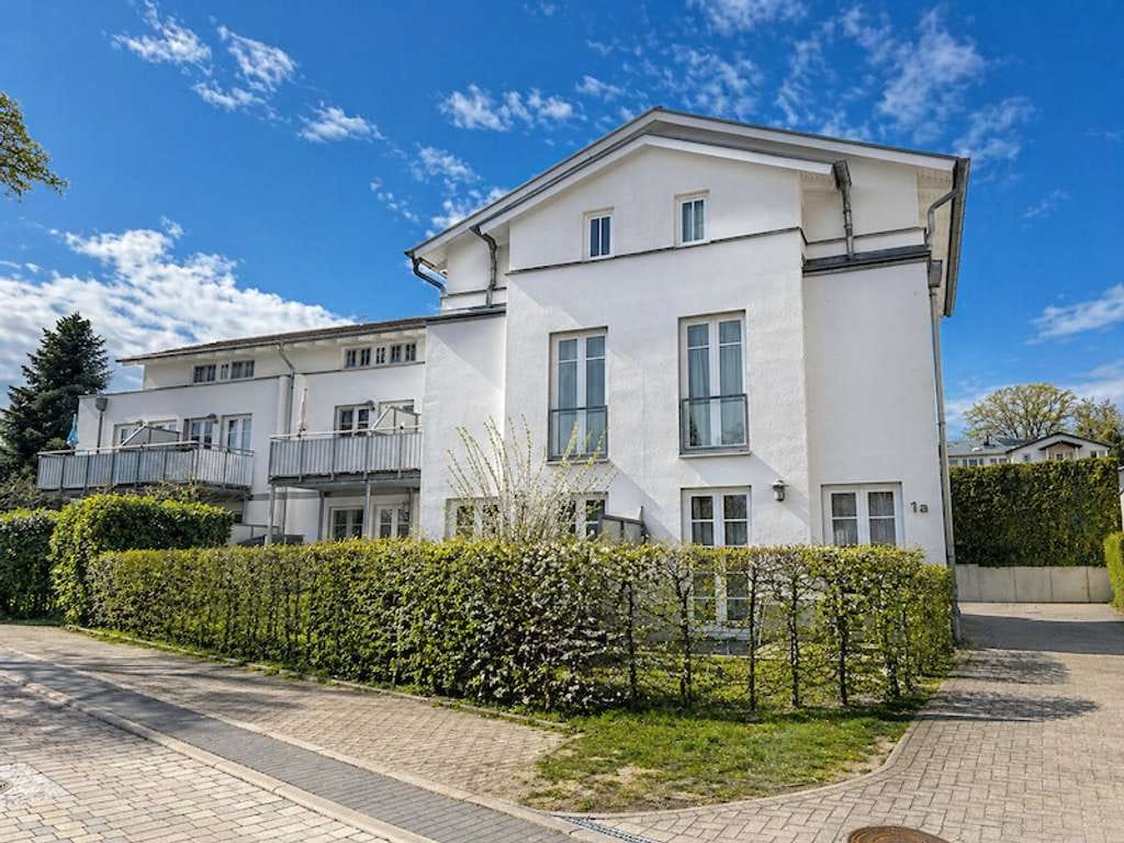 Immobilie in Zinnowitz - Morgens Wald, mittags Meer – Strandnahe und ruhige Zwei-Etagen-Wohnung in Zinnowitz - Bild 0