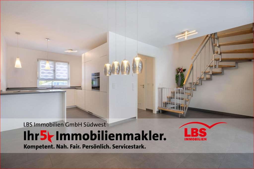 Immobilie in Obrigheim (Pfalz) - Familienfreundliches Reihenmittelhaus mit moderner Ausstattung - Bild 2