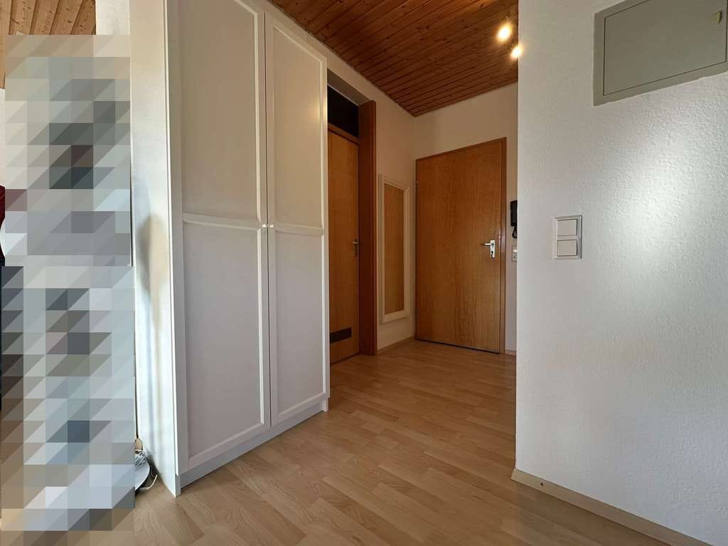 Immobilie in Mössingen - Helle 2,5 Zimmer Wohnung - mit Loggia & Stellplatz - Bild 2