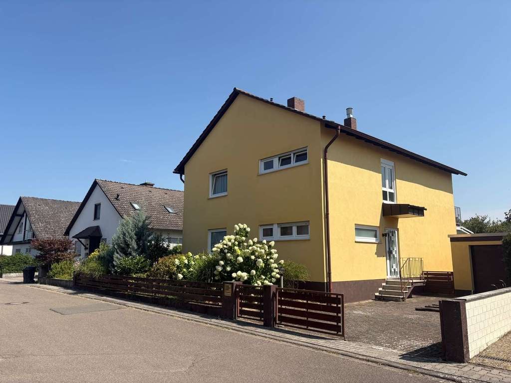 Immobilie in Dudenhofen - Einfamilienhaus in Top-Lage - Bild 0