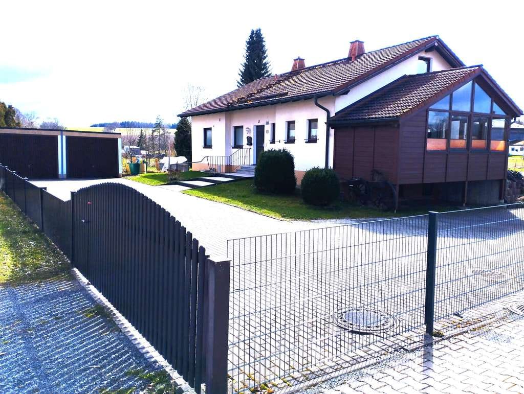 Immobilie in Thiersheim - Leben mit Pferden - Pferdeparadies zu verkaufen - Bild 1