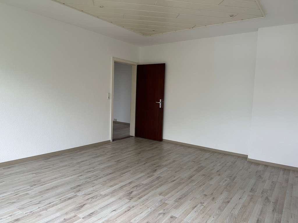 Immobilie in Bremerhaven - Leg dein Kapital an oder zieh selbst ein! – gepflegte 3-Zimmer-Eigentumswohnung in attraktiver Lage - Bild 1