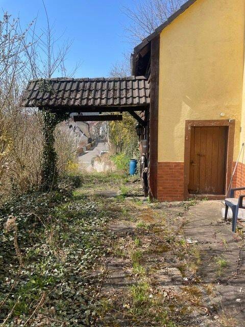 Immobilie in Altleiningen - Natur, Ruhe & Platz - Freistehendes Einfamilienhaus mit 2.080 m² Grundstück  - Bild 3