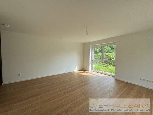 Immobilie in Föritztal - Wohnen mit großzügiger Terrasse - Ihr Rückzugsort im Grünen - Bild 2
