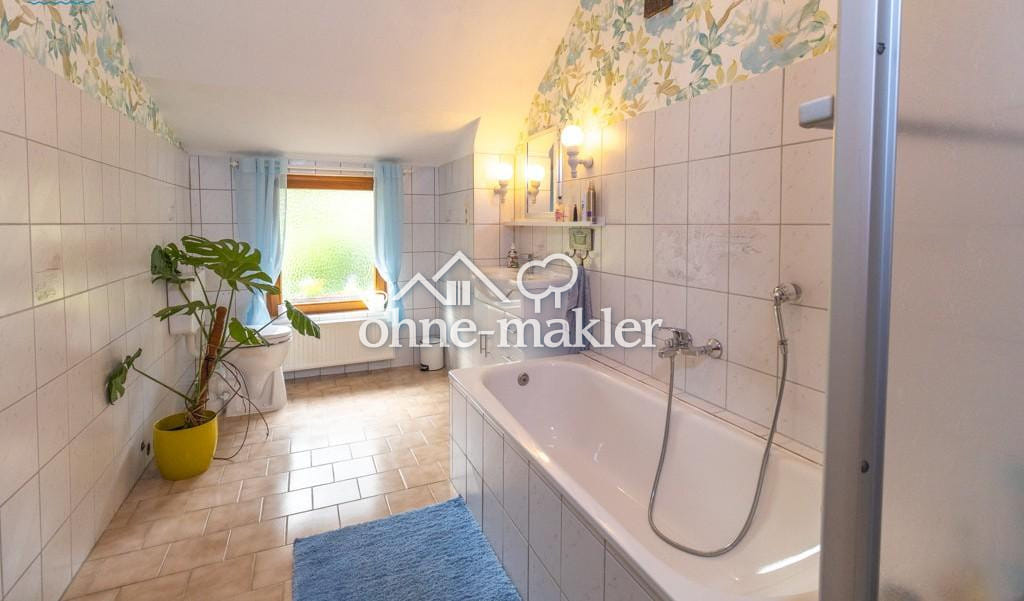 Immobilie in Wingst - charismatisches Haus mit traumhaft weitläufigem Garten - Bild 3