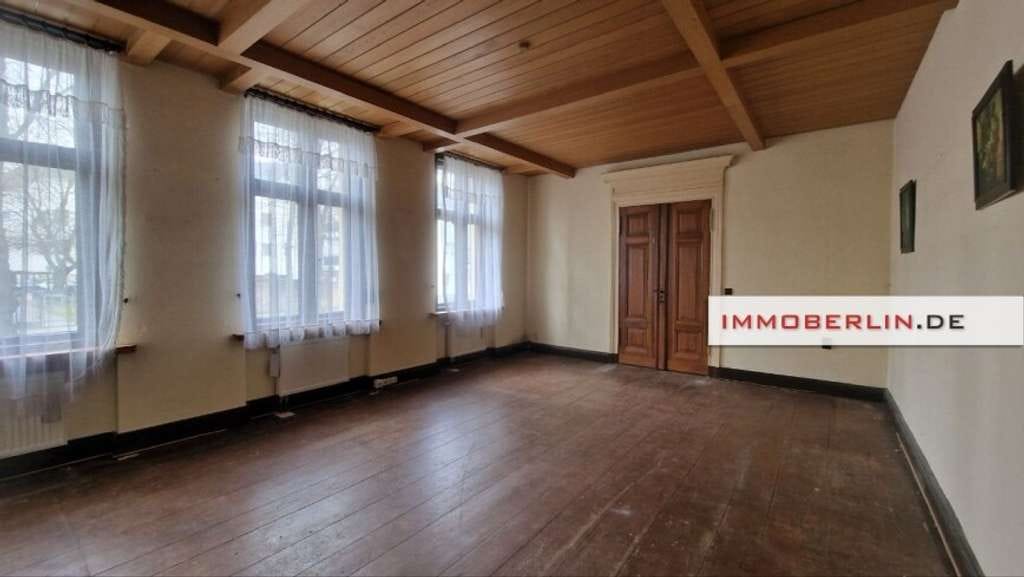 Immobilie in Nauen - IMMOBERLIN.DE - Charmantes Mehrfamilienhaus im Nauener Stadtzentrum - Bild 2