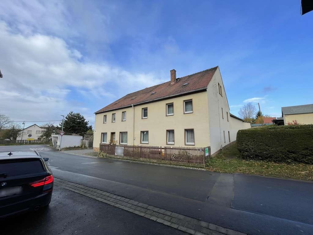Immobilie in Großweitzschen - Großes Einfamilienhaus mit ehemaliger Gewerbeeinheit in Mockritz  - Bild 1