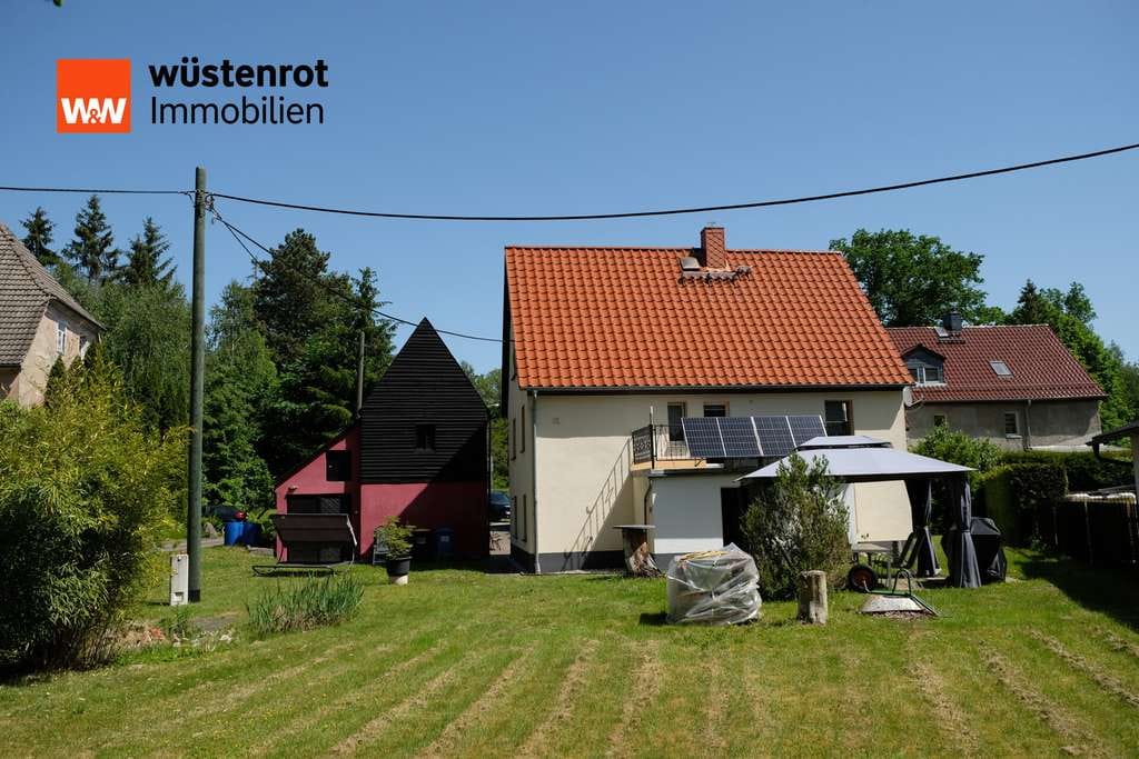 Immobilie in Halsbrücke - Charmantes kernsaniertes EFH mit großem Nebengebäude in ruhiger Grünlage - Bild 3