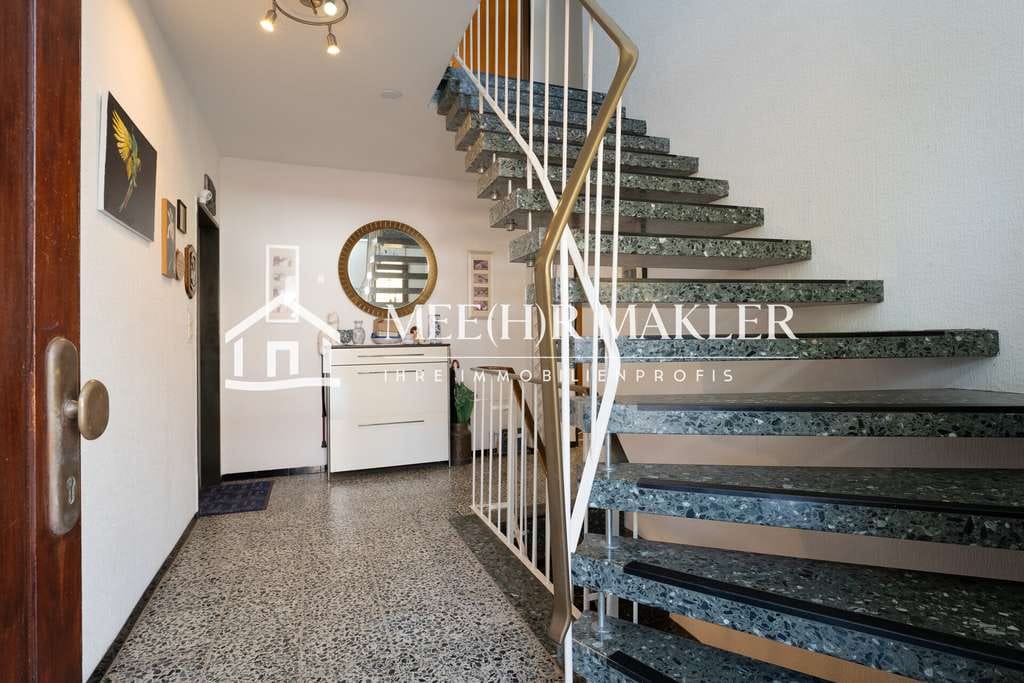 Immobilie in Kellenhusen - Exklusives Investitionsobjekt an der Ostsee – Haus mit FeWo´s und großem Entwicklungspotenzial - Bild 2