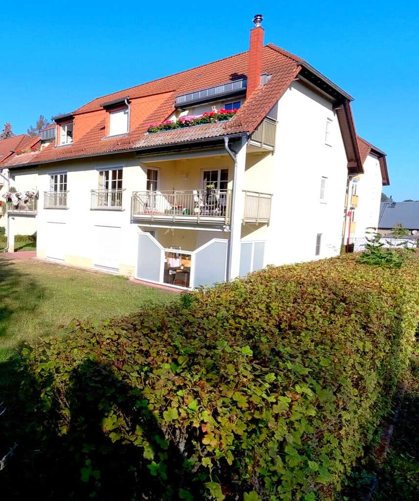 Immobilie in Oberlungwitz - Sorgenfreie Kapitalanlage: Schöne 3 Zimmer Eigentumswohnung
in Oberlungwitz - Bild 1