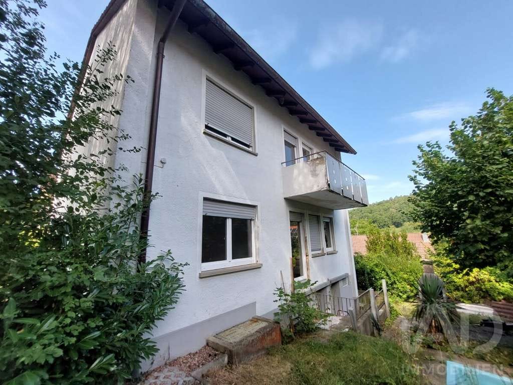 Immobilie in Gemünden am Main - Zweifamilienhaus 126 m² Wohnfläche inkl. Garten in Gemünden - Bild 1