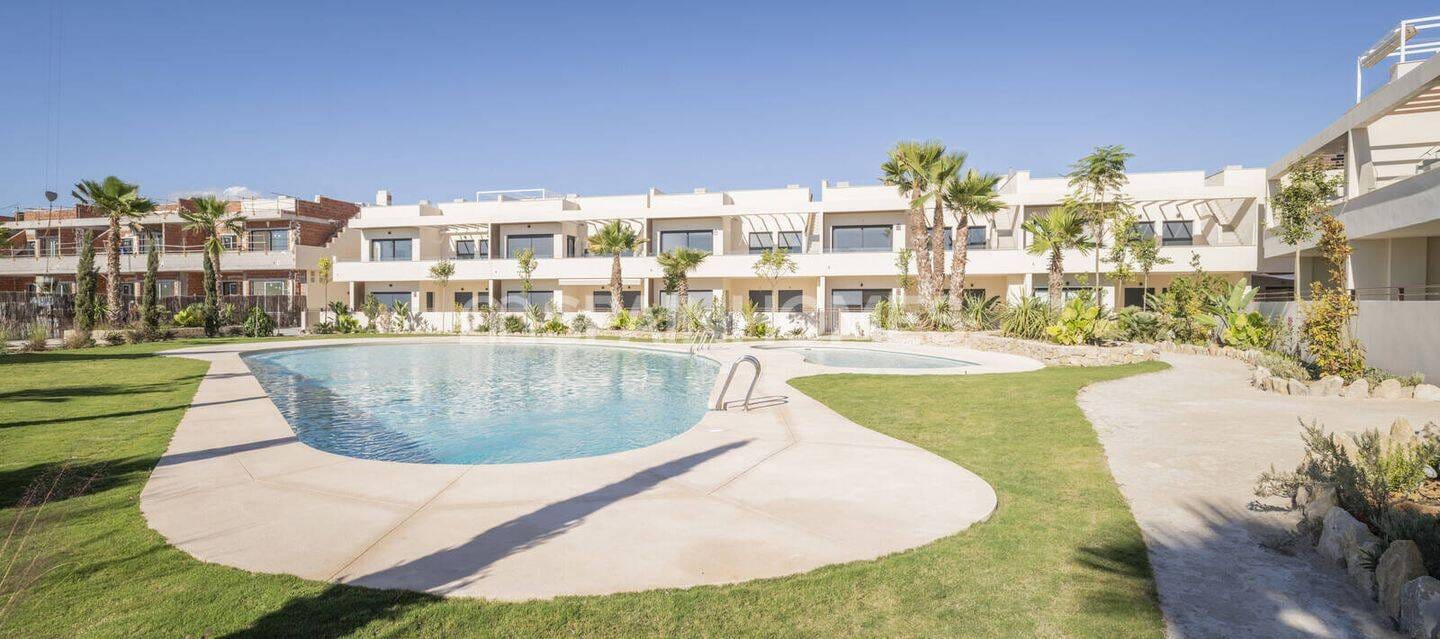 Immobilie in Drehnow - Neue Wohnungen in Komplex mit Schwimmbad in Torrevieja - Bild 2