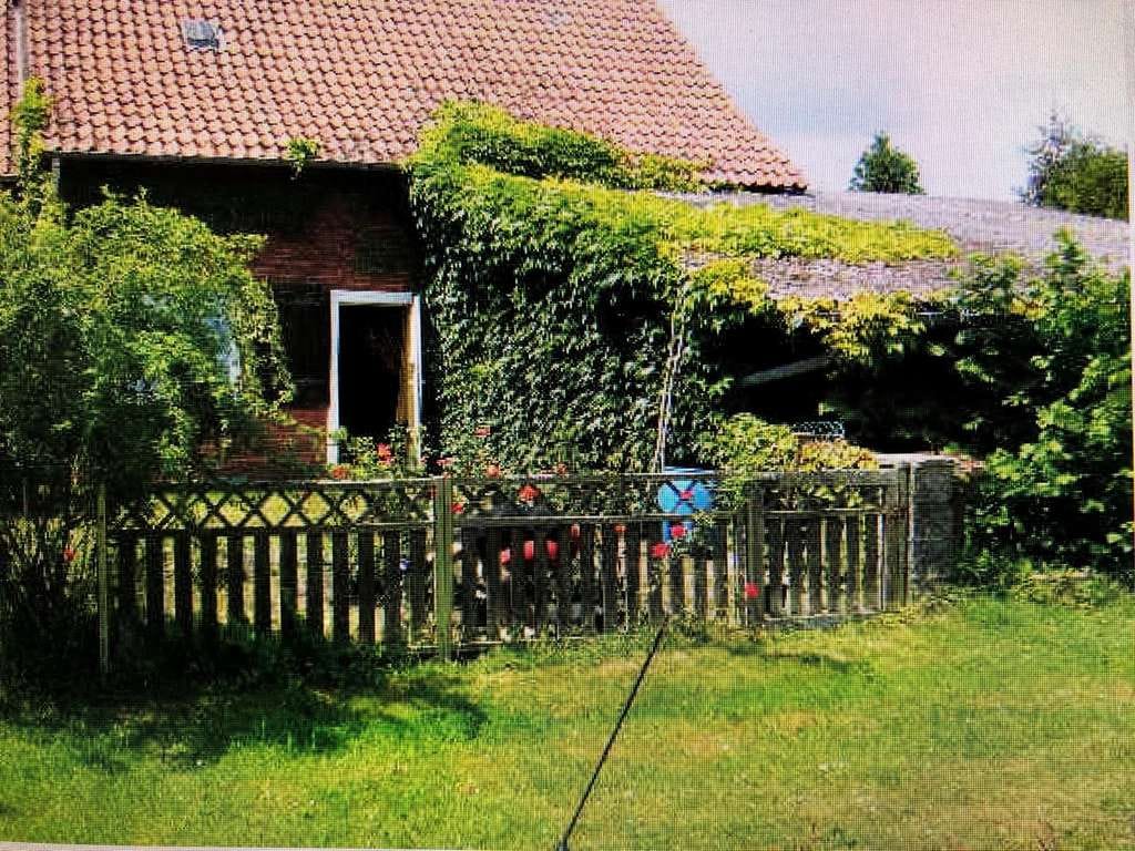 Immobilie in Niedernwöhren - Großzügiges Zweifamilienhaus mit großem Grundstück. Jetzt kaufen und sparen. - Bild 2